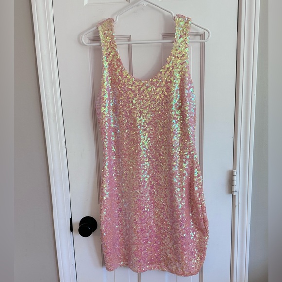 Dainty Hooligan NWT Pink Iridescent Sequin Stretch Dress Size Large - Picture 9 of 10